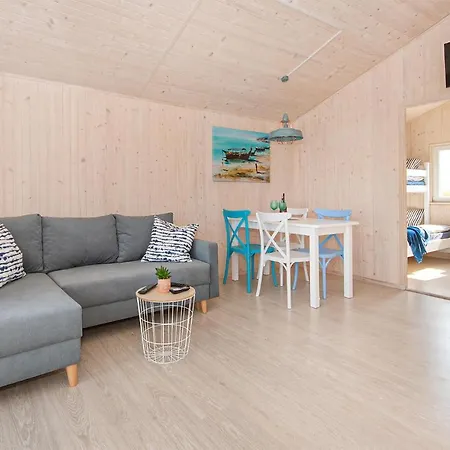 Holiday home 2 Bedroom Awesome In Darlowo