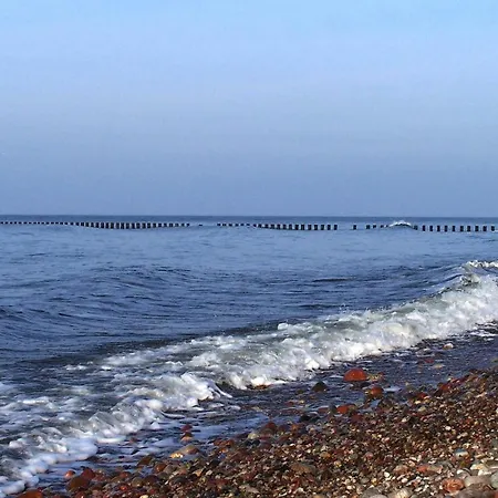 Dom wakacyjny 2 Bedroom Awesome In *